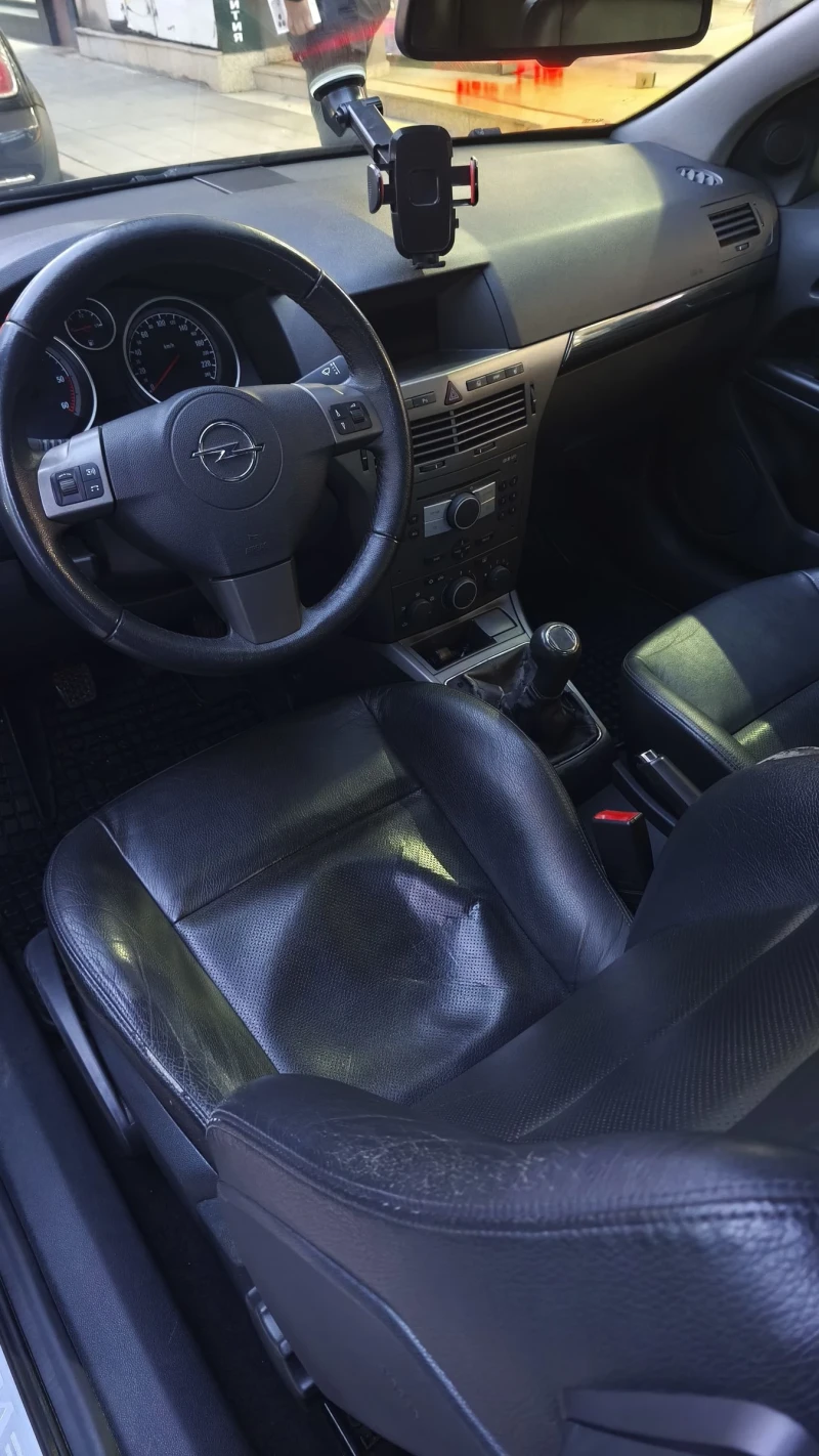 Opel Astra, снимка 4 - Автомобили и джипове - 53512967