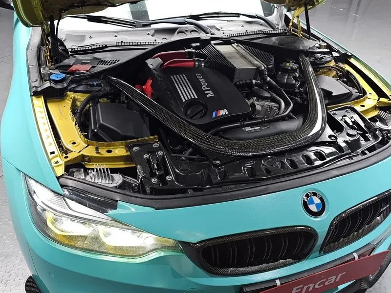 BMW M4 Coupe Competition, снимка 6 - Автомобили и джипове - 55087585