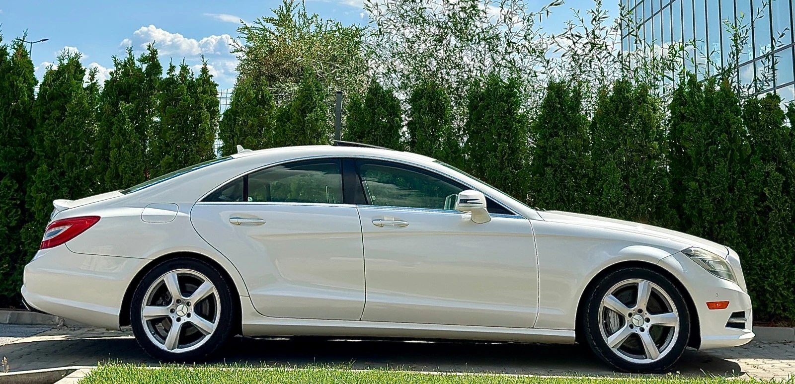 Mercedes-Benz CLS 500 AMG#KAMERA#PANORAMA#PODGREV#OBDUH#HARMAN#MAXX FULL - изображение 7