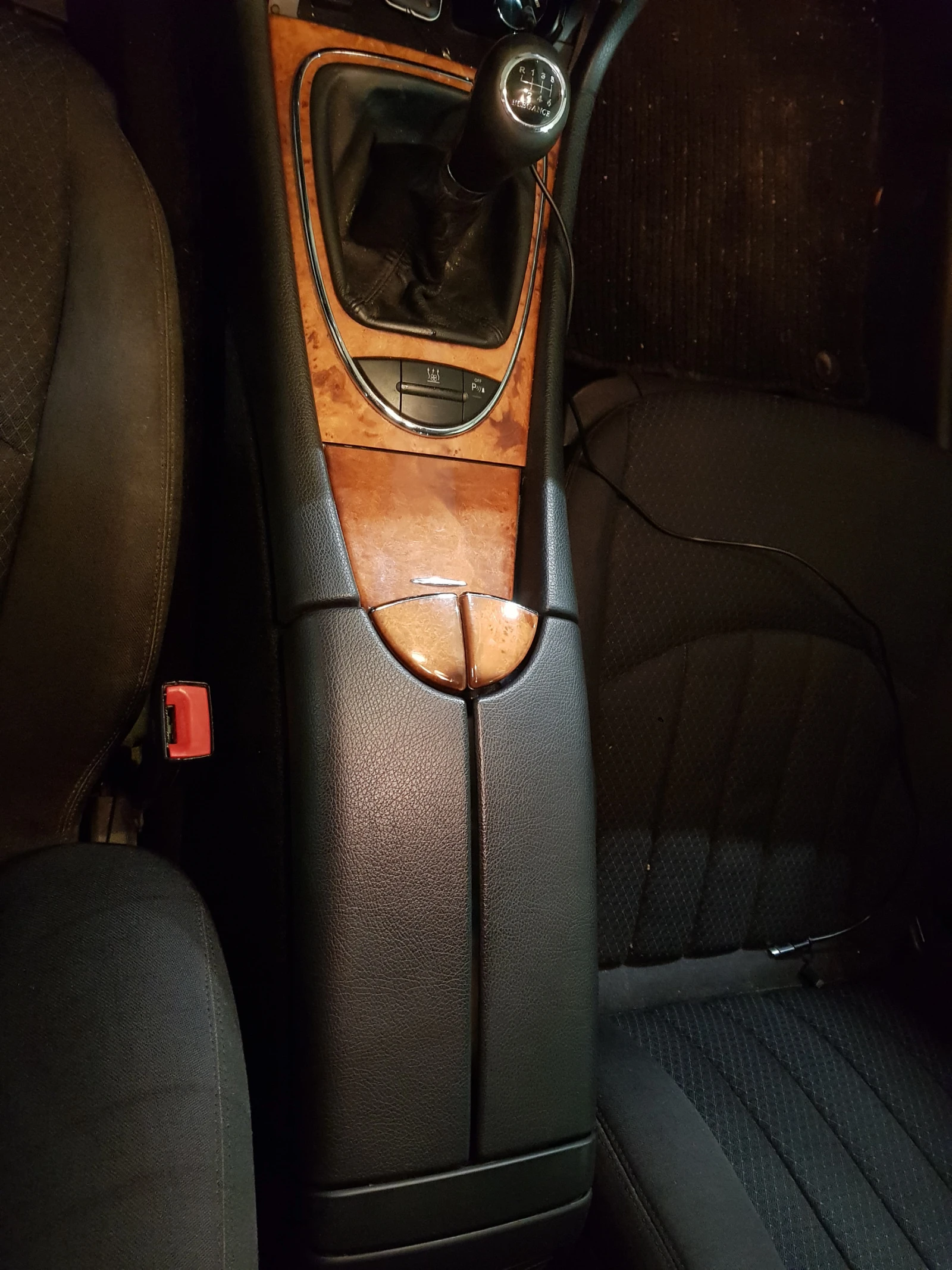 Mercedes-Benz E 280 | Mobile.bg � ����������� 11