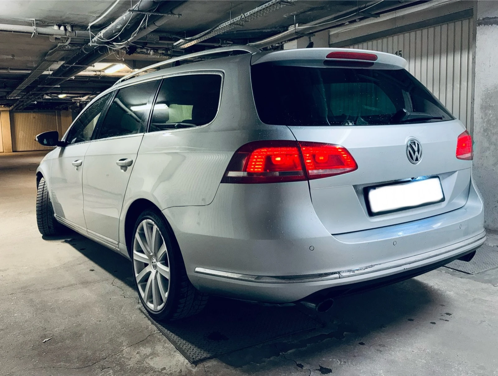 VW Passat 3.6 VR6 300 к.с. 2011 г. (B7) - изображение 4