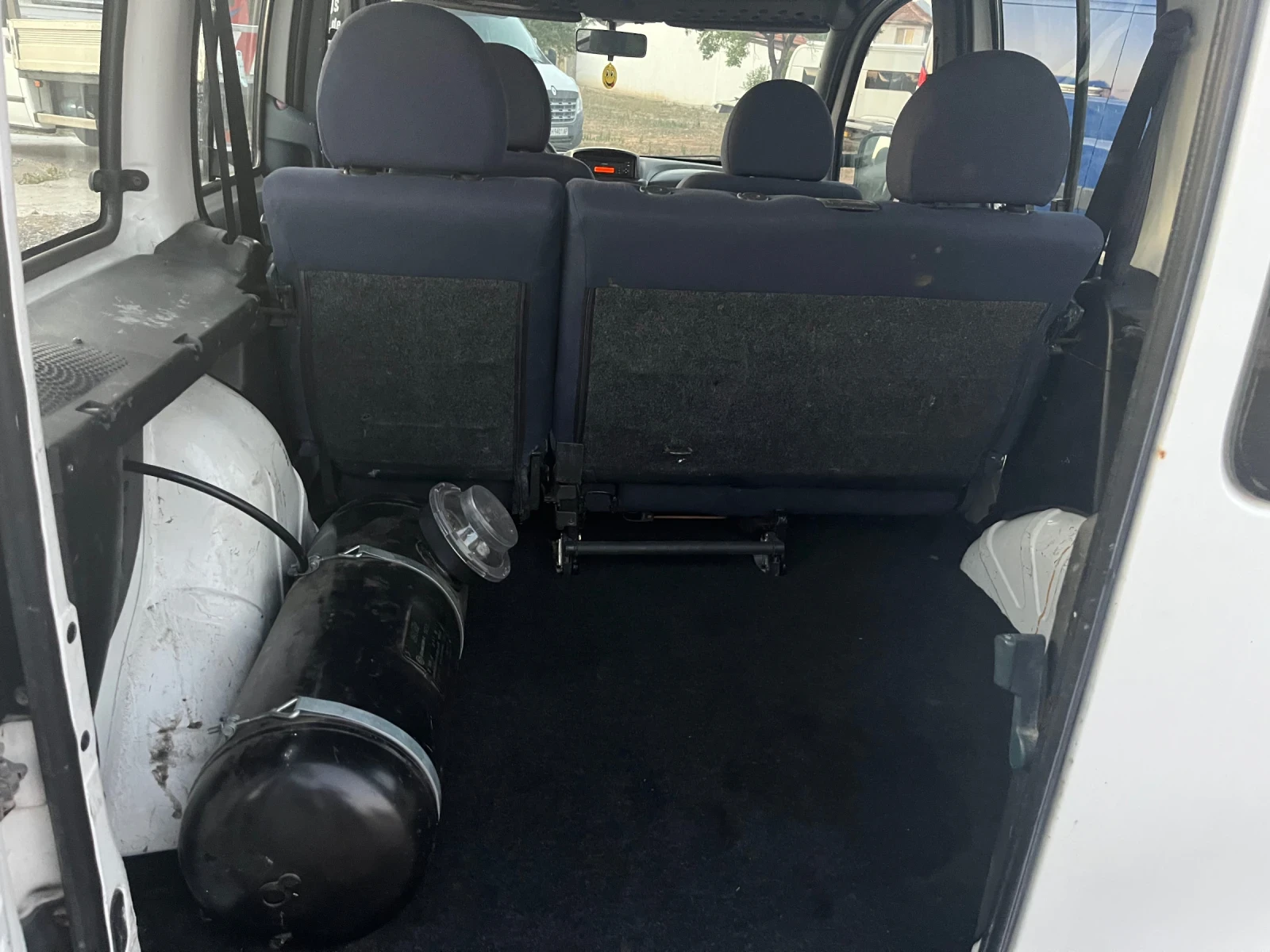 Fiat Doblo 1.6i | Mobile.bg — изображение 13