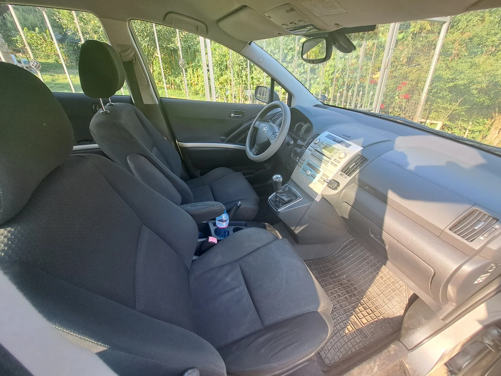 Toyota Corolla verso 2.0 d4d - изображение 6