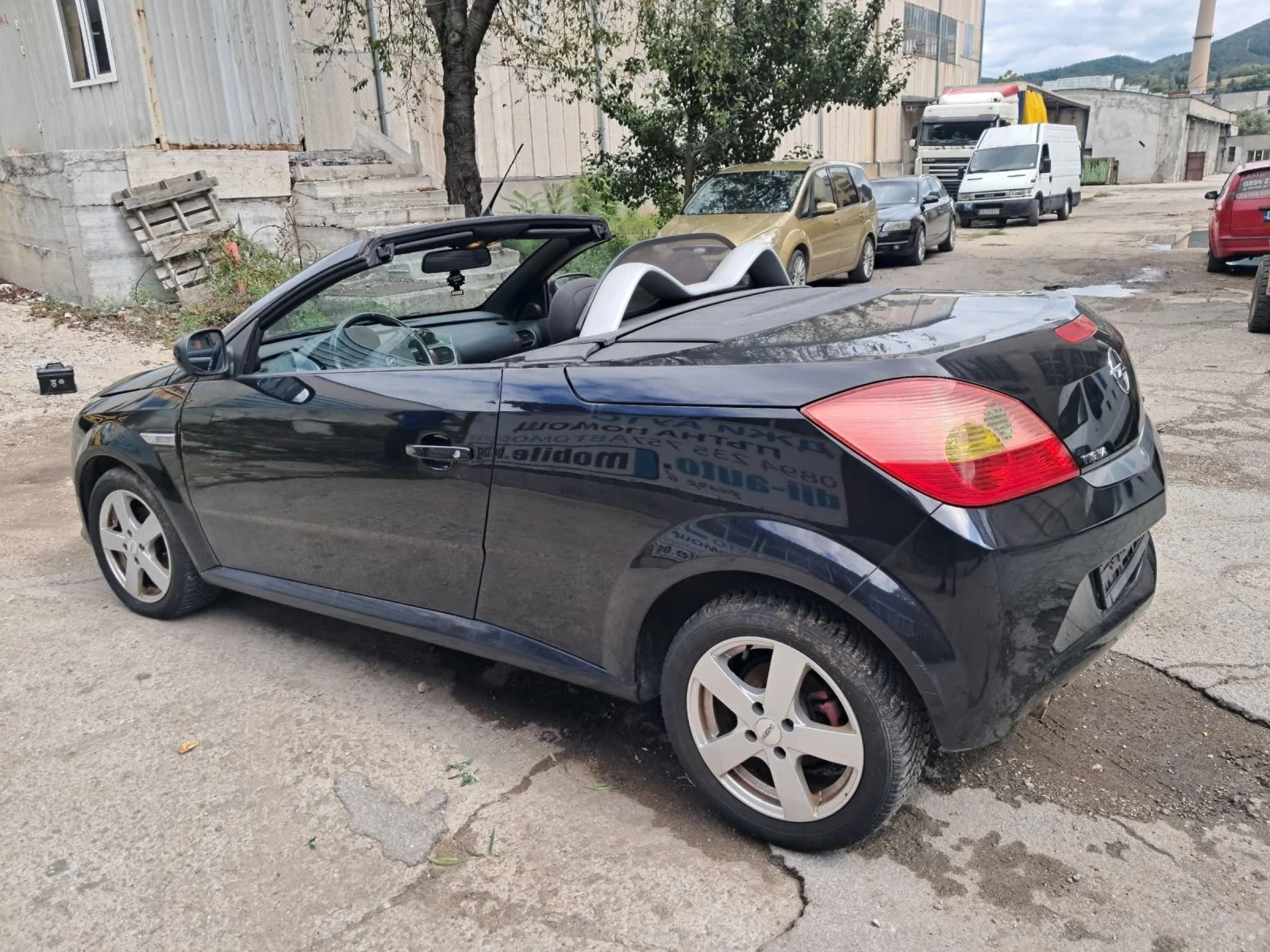 Opel Tigra 1.8 - изображение 5