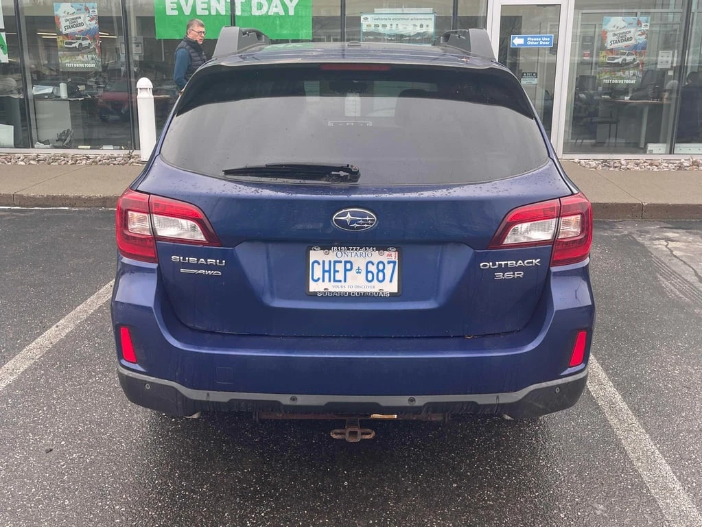 Subaru Outback * 5dr Wgn CVT 3.6R Limited w/Tech Pkg * CARFAX * Б - изображение 4