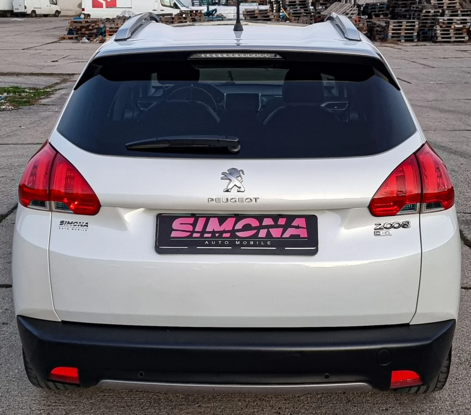 Peugeot 2008 1.6 e -hdi  Feline Titane - изображение 7