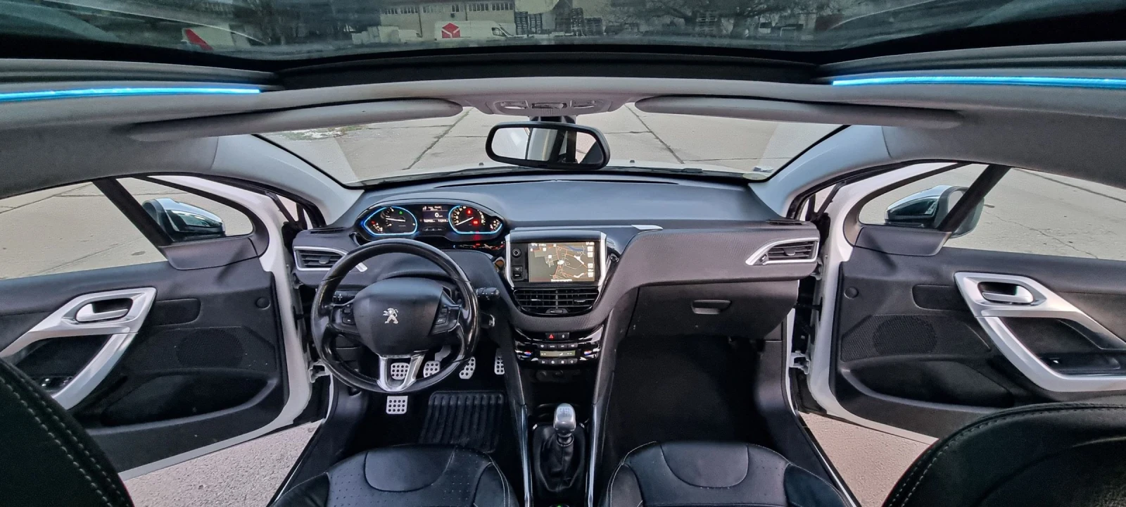 Peugeot 2008 1.6 e -hdi  Feline Titane - изображение 8