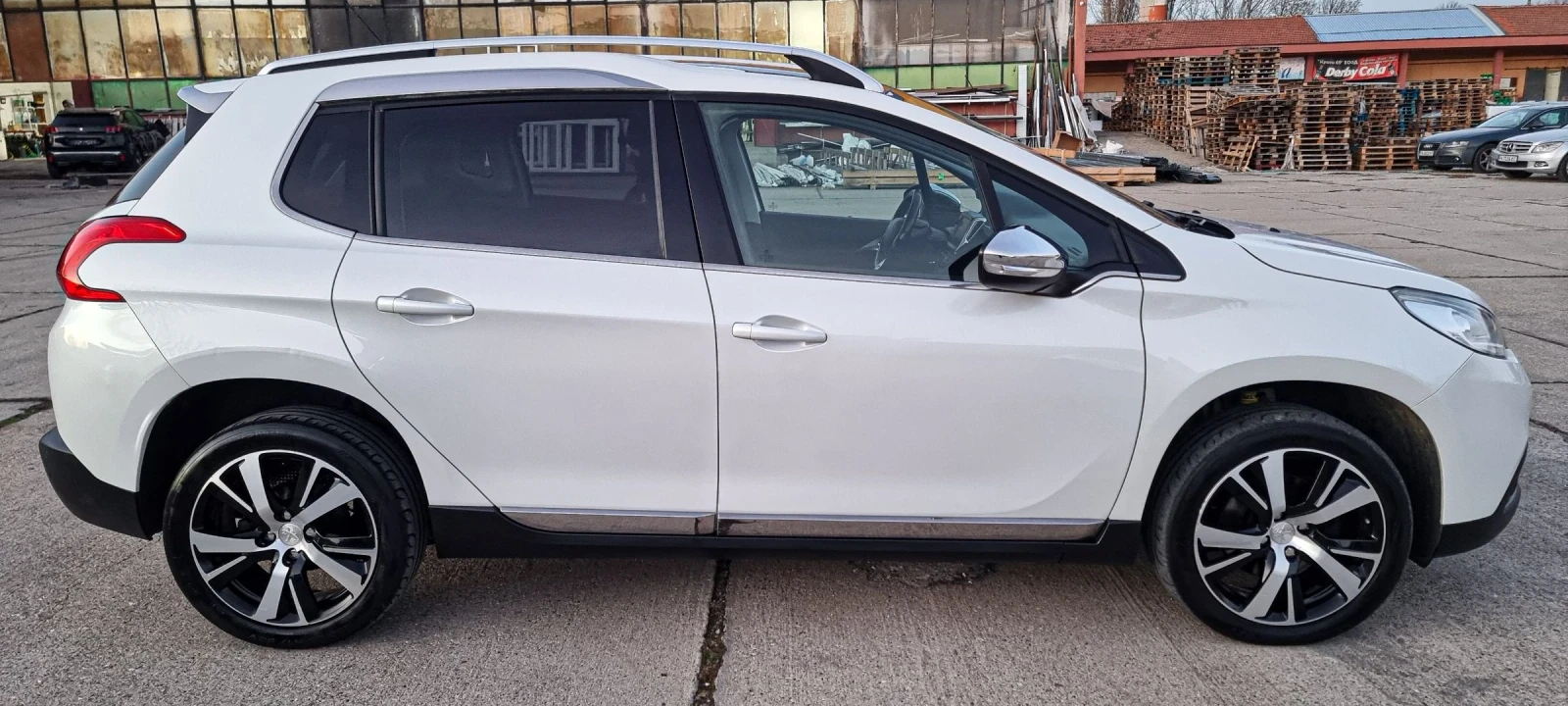 Peugeot 2008 1.6 e -hdi  Feline Titane - изображение 5