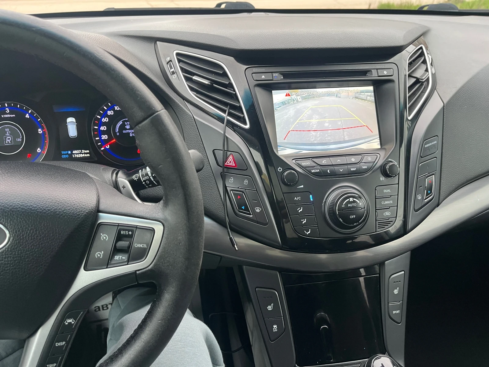 Hyundai I40 1.7D Panorama  | Mobile.bg � ����������� 17