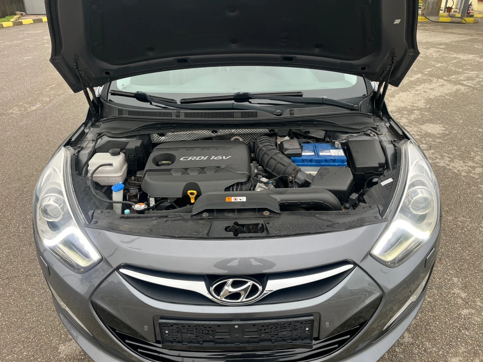 Hyundai I40 1.7D Panorama  | Mobile.bg � ����������� 16