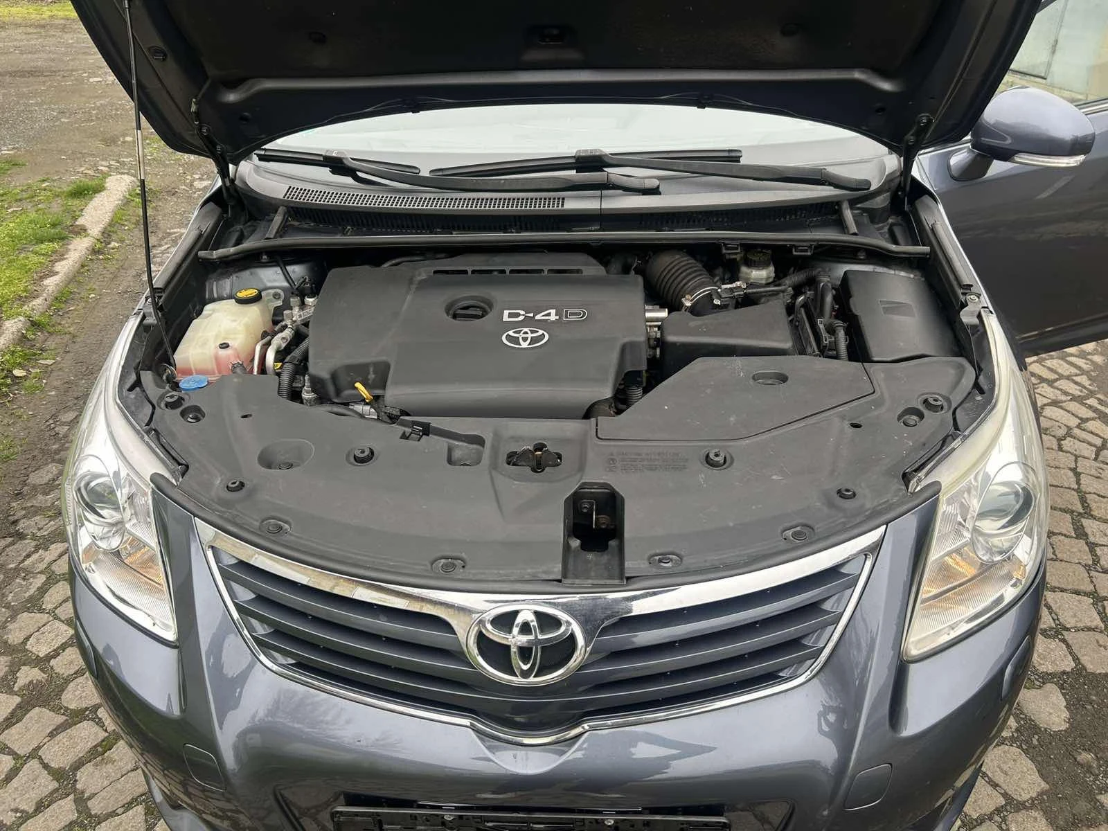 Toyota Avensis 2.0D | Mobile.bg � ����������� 7