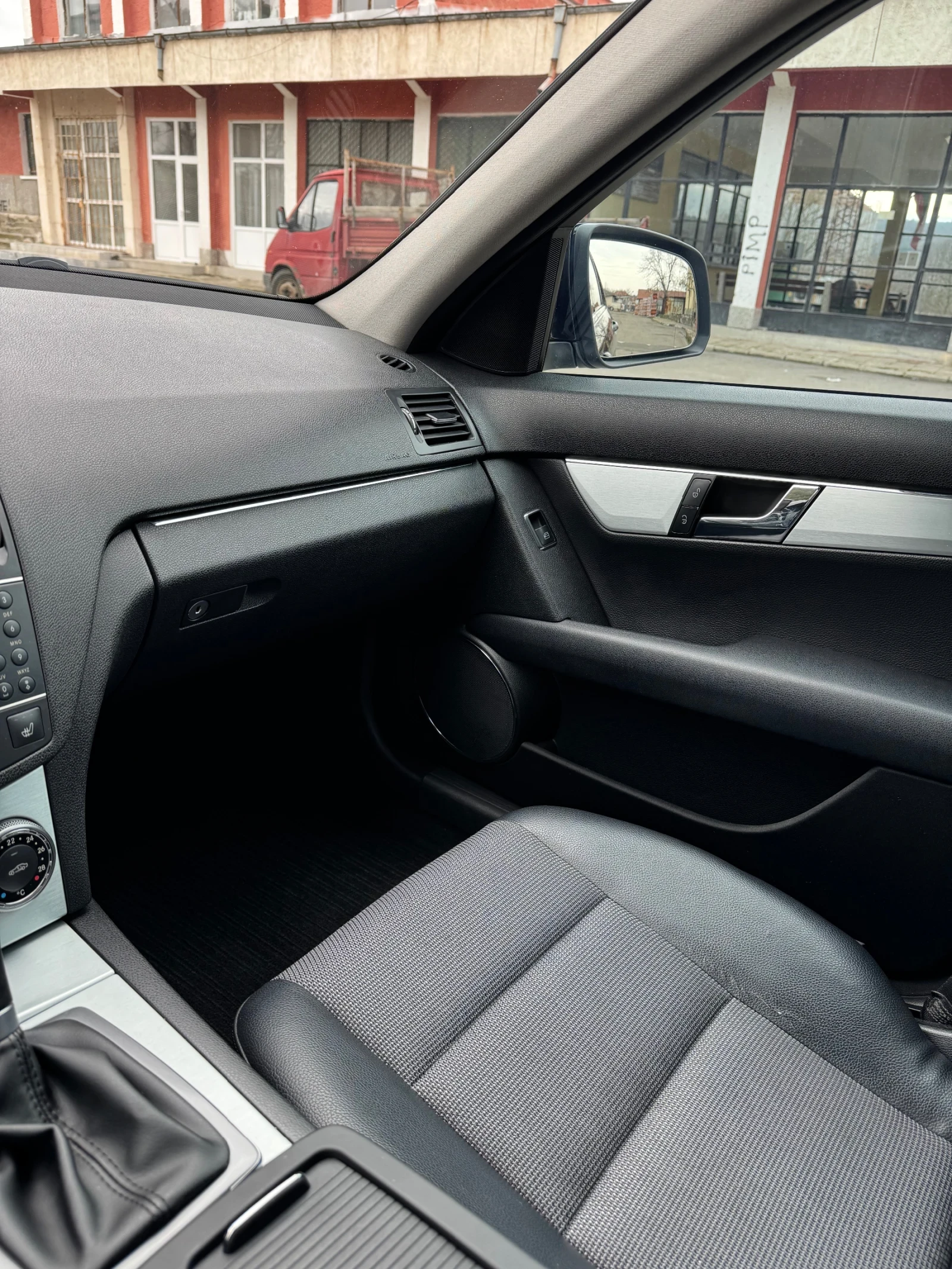 Mercedes-Benz C 220 | Mobile.bg � ����������� 15