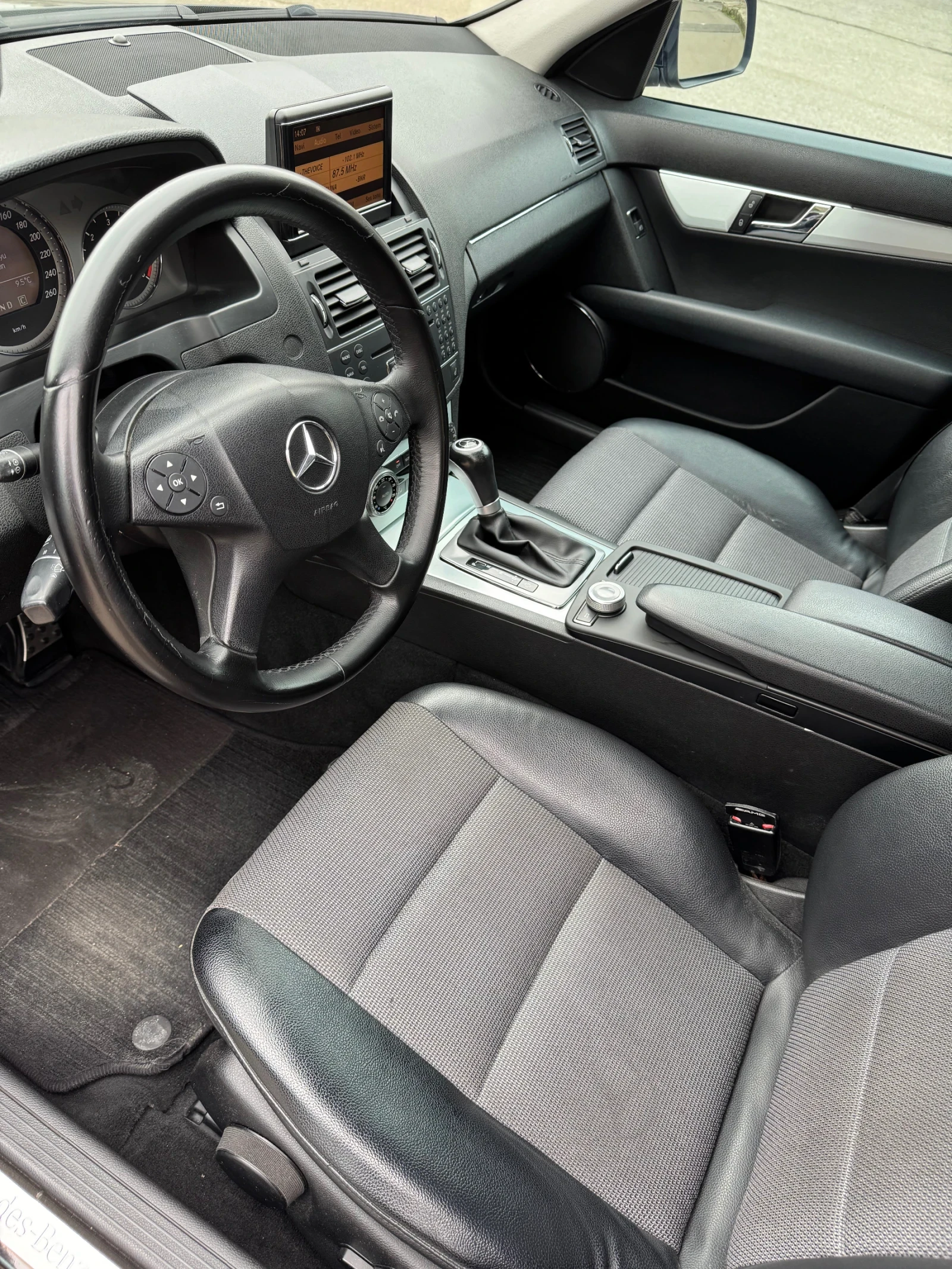 Mercedes-Benz C 220  - изображение 10