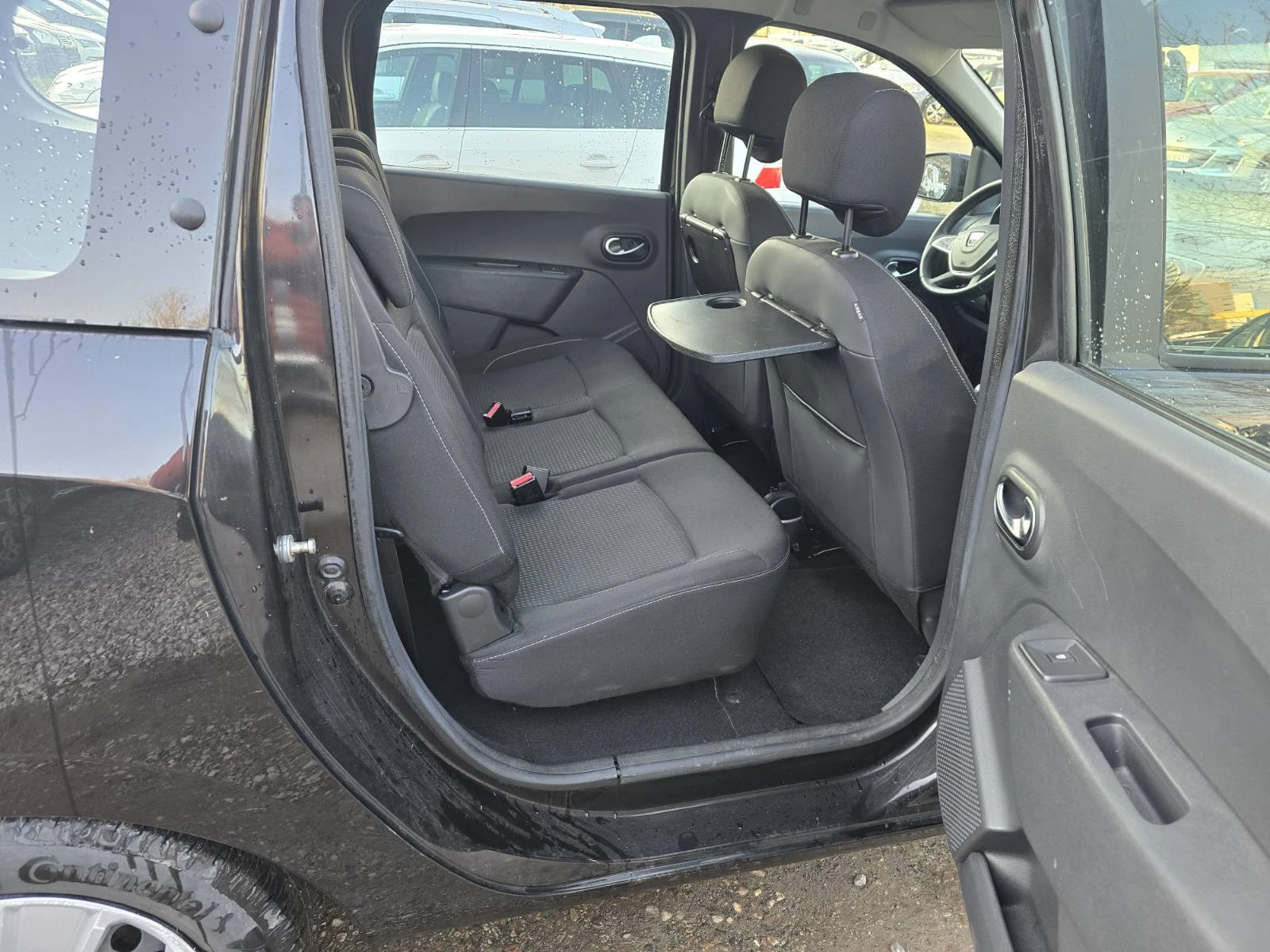 Dacia Lodgy Евро 6 / 7 места, снимка 8 - Автомобили и джипове - 53739838