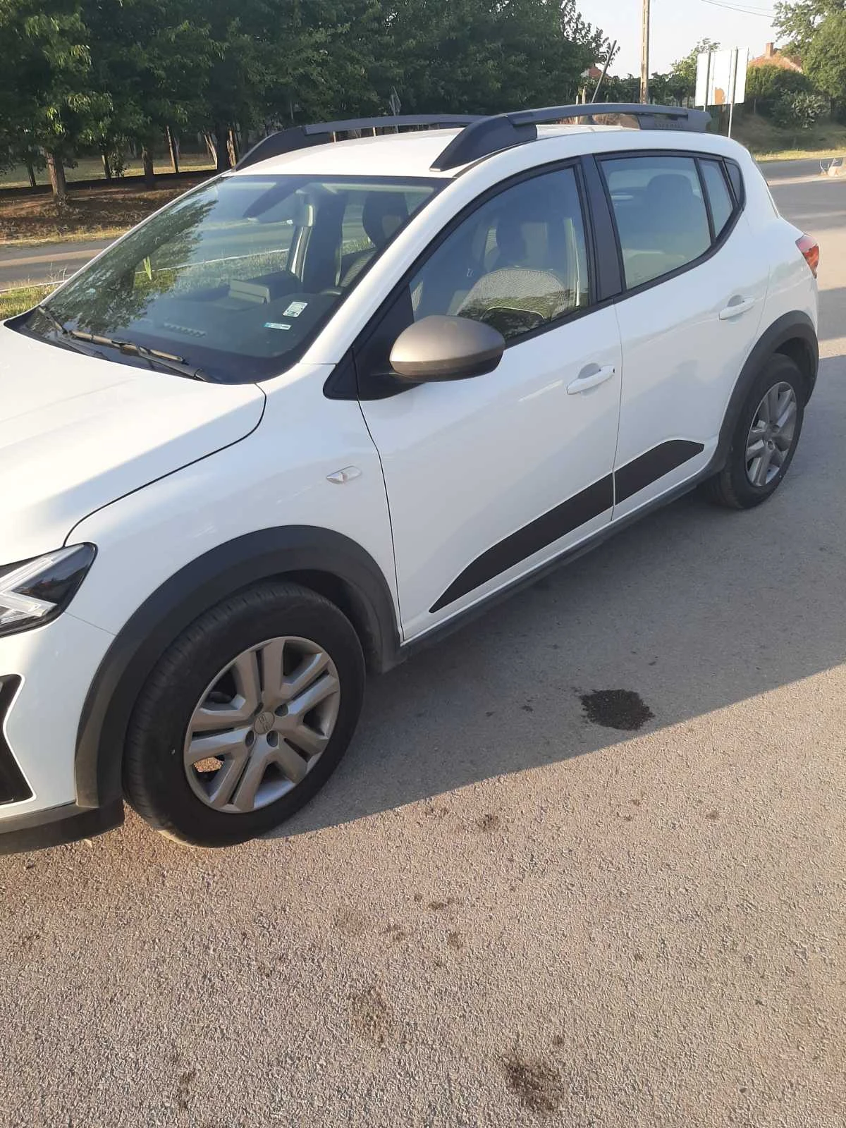 Dacia Sandero, снимка 17 - Автомобили и джипове - 53759345