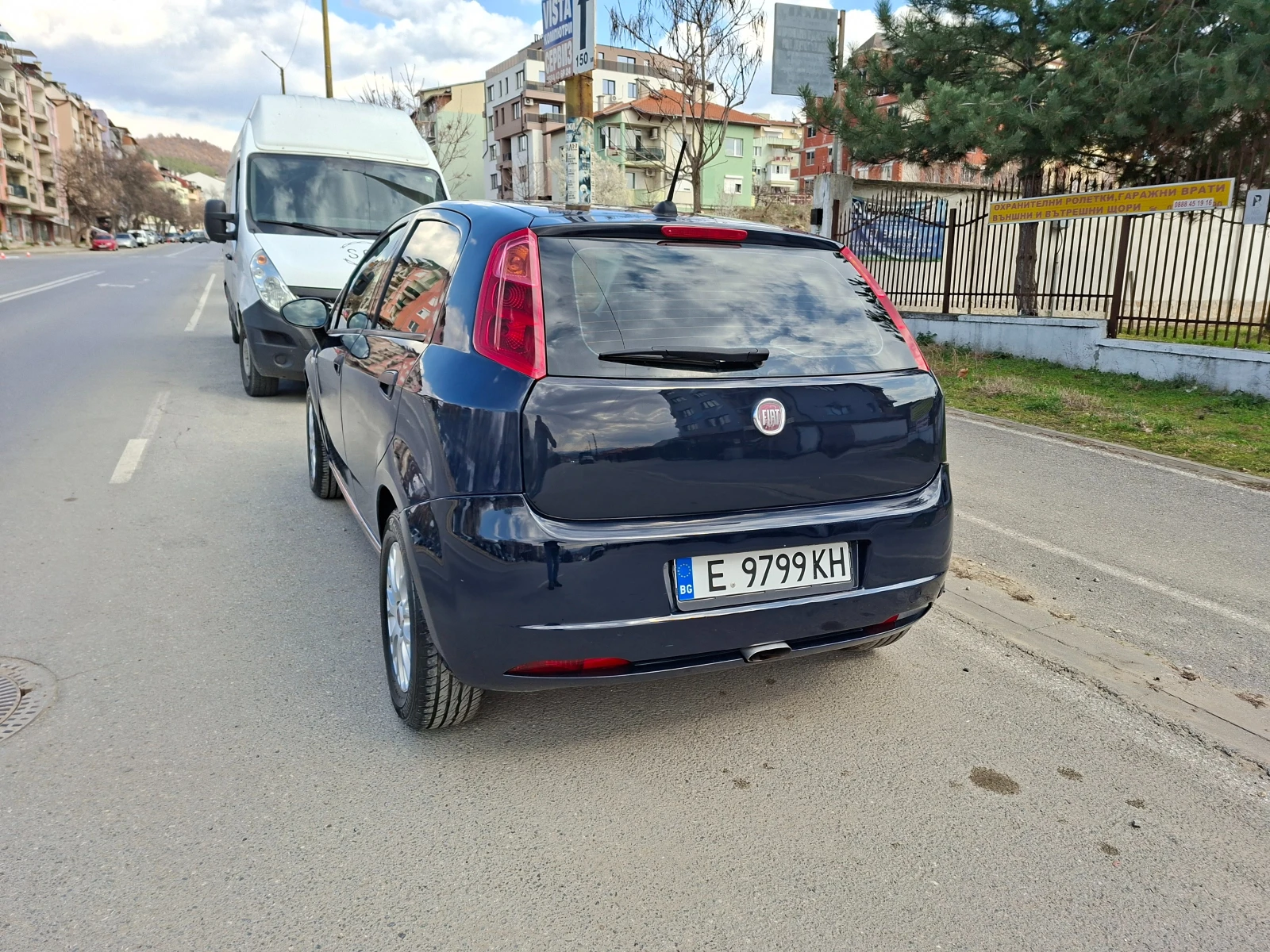 Fiat Punto 1.4i* GPL* CLIMATIC * , снимка 4 - Автомобили и джипове - 53861377