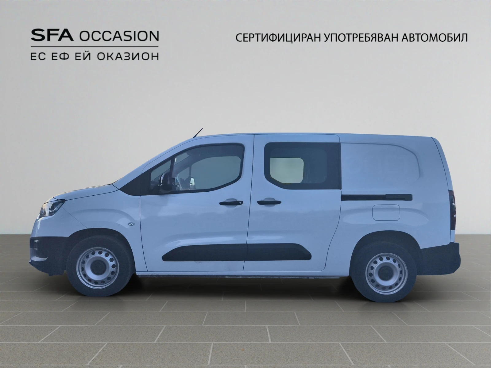 Toyota Proace City 1.2L 110hp BVM6 E6 // 2204R15, снимка 8 - Автомобили и джипове - 54071872