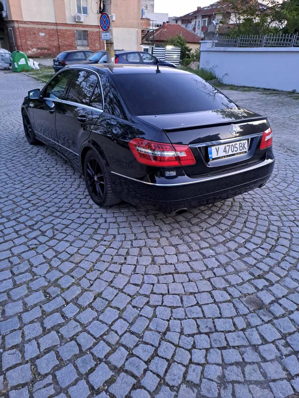 Mercedes-Benz E 350 AVANTGARDE , снимка 9 - Автомобили и джипове - 54465524