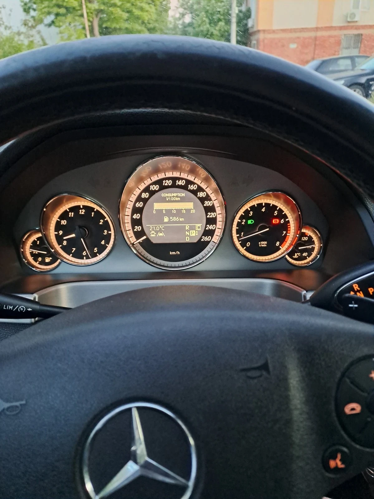 Mercedes-Benz E 350 AVANTGARDE , снимка 11 - Автомобили и джипове - 54465524