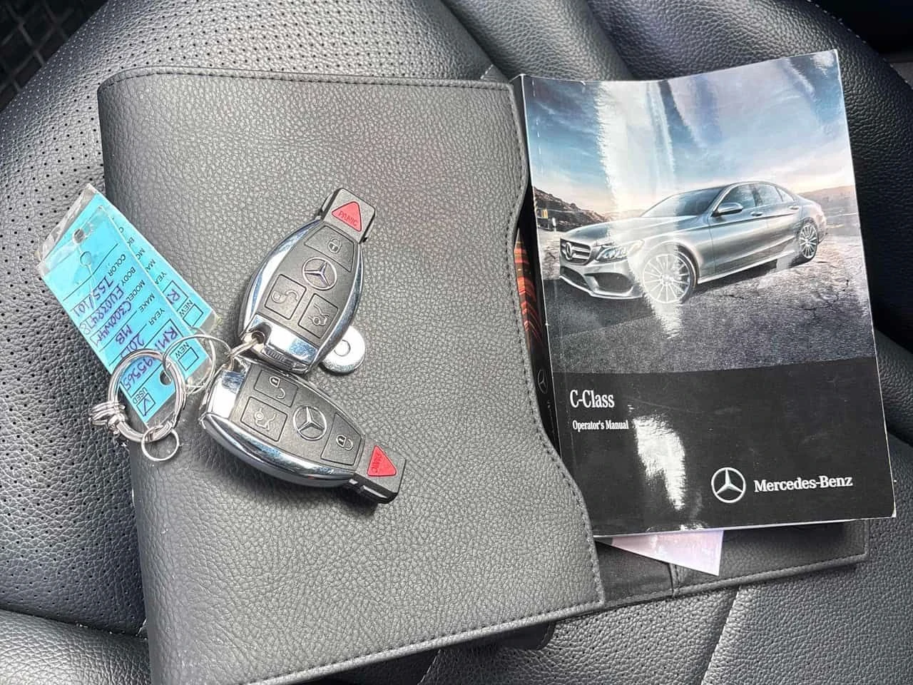 Mercedes-Benz C 300 4МATIC* PANORAMA* KEYLESS* + ГУМИ, снимка 10 - Автомобили и джипове - 54478025