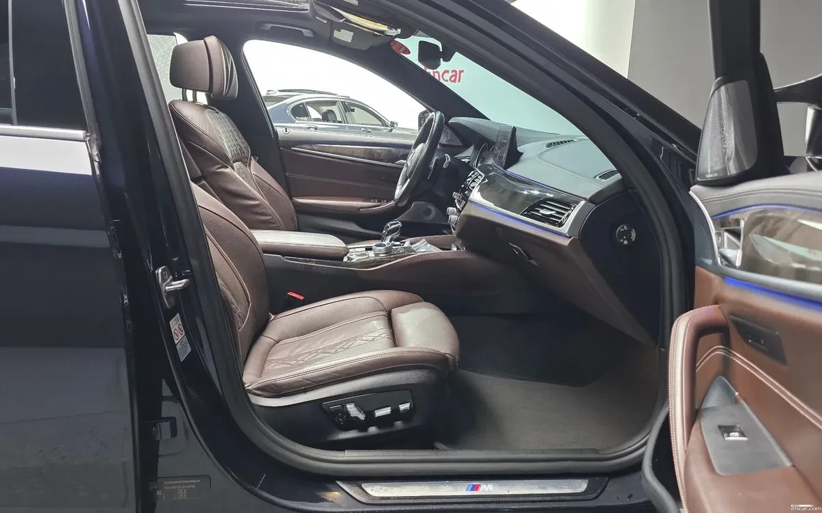 BMW 540 XDRIVE M SPORT PLUS, снимка 11 - Автомобили и джипове - 54901575