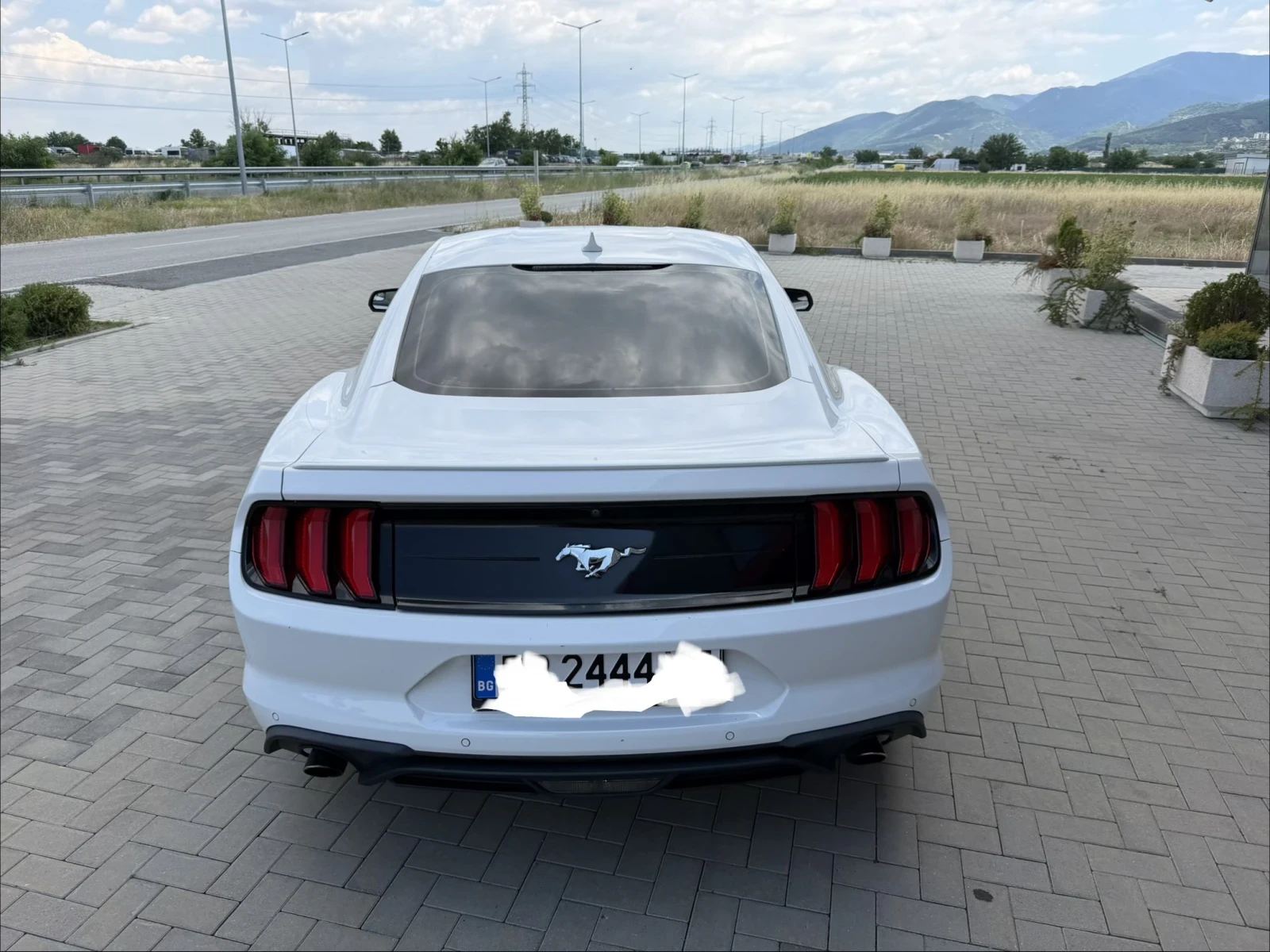 Ford Mustang Facelift 2020 10-Степеннен Автомат, снимка 4 - Автомобили и джипове - 54990411