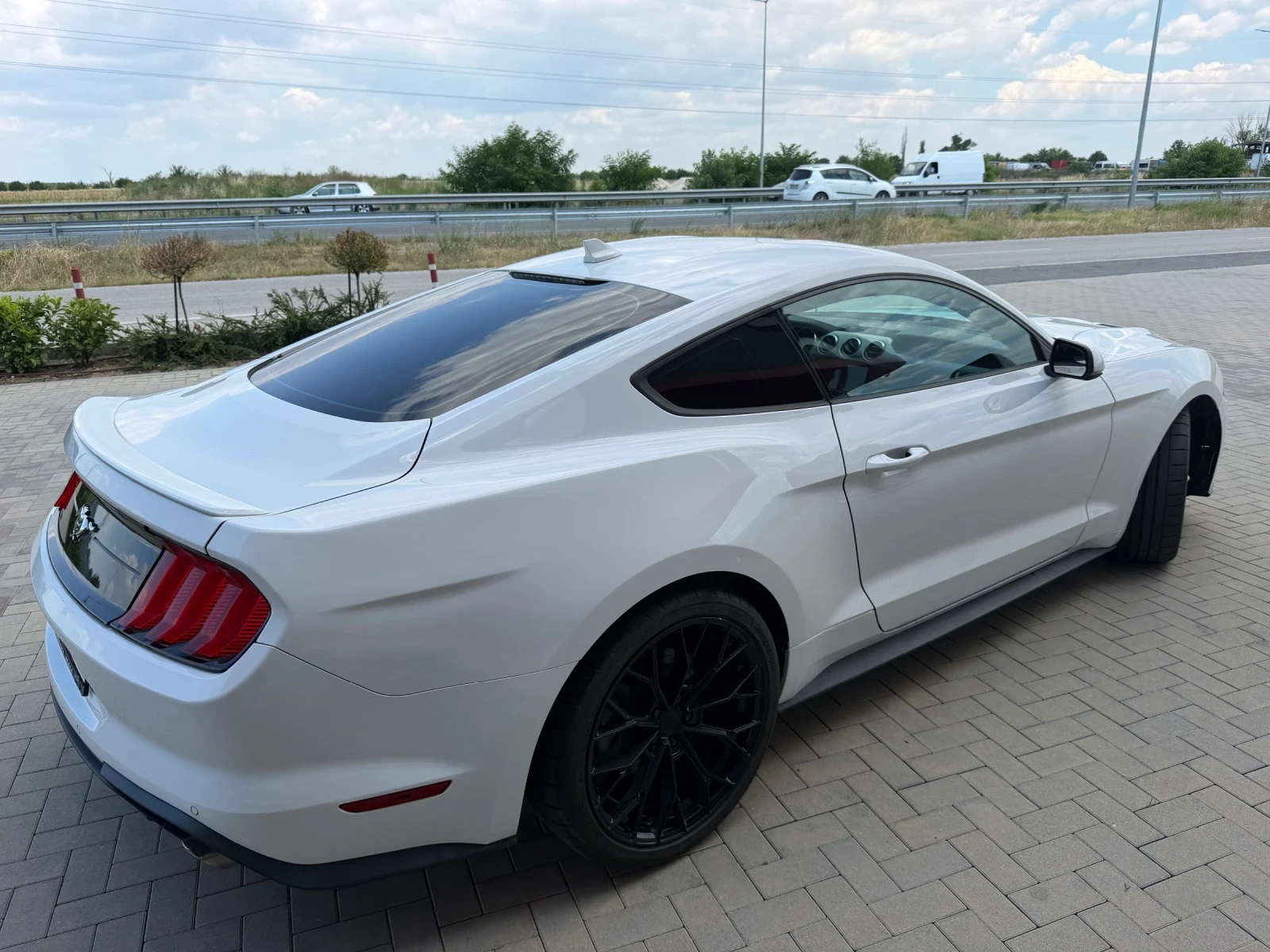 Ford Mustang Facelift 2020 10-Степеннен Автомат, снимка 3 - Автомобили и джипове - 54990411