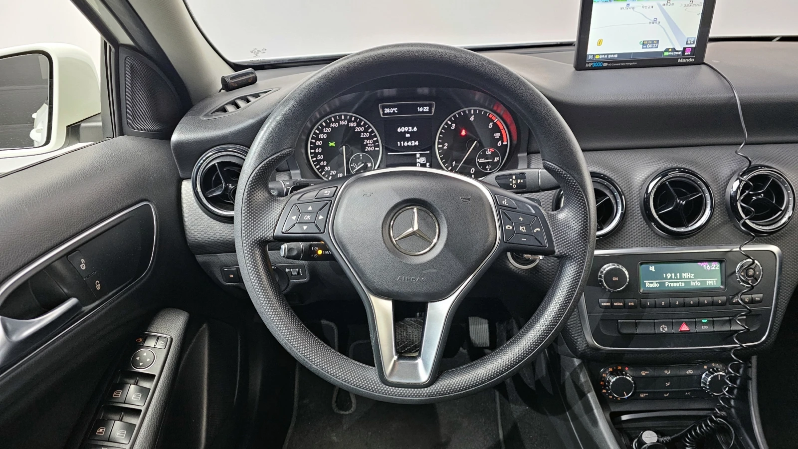 Mercedes-Benz A 200 CDI* КРАЙНА ЦЕНА, снимка 12 - Автомобили и джипове - 55496180