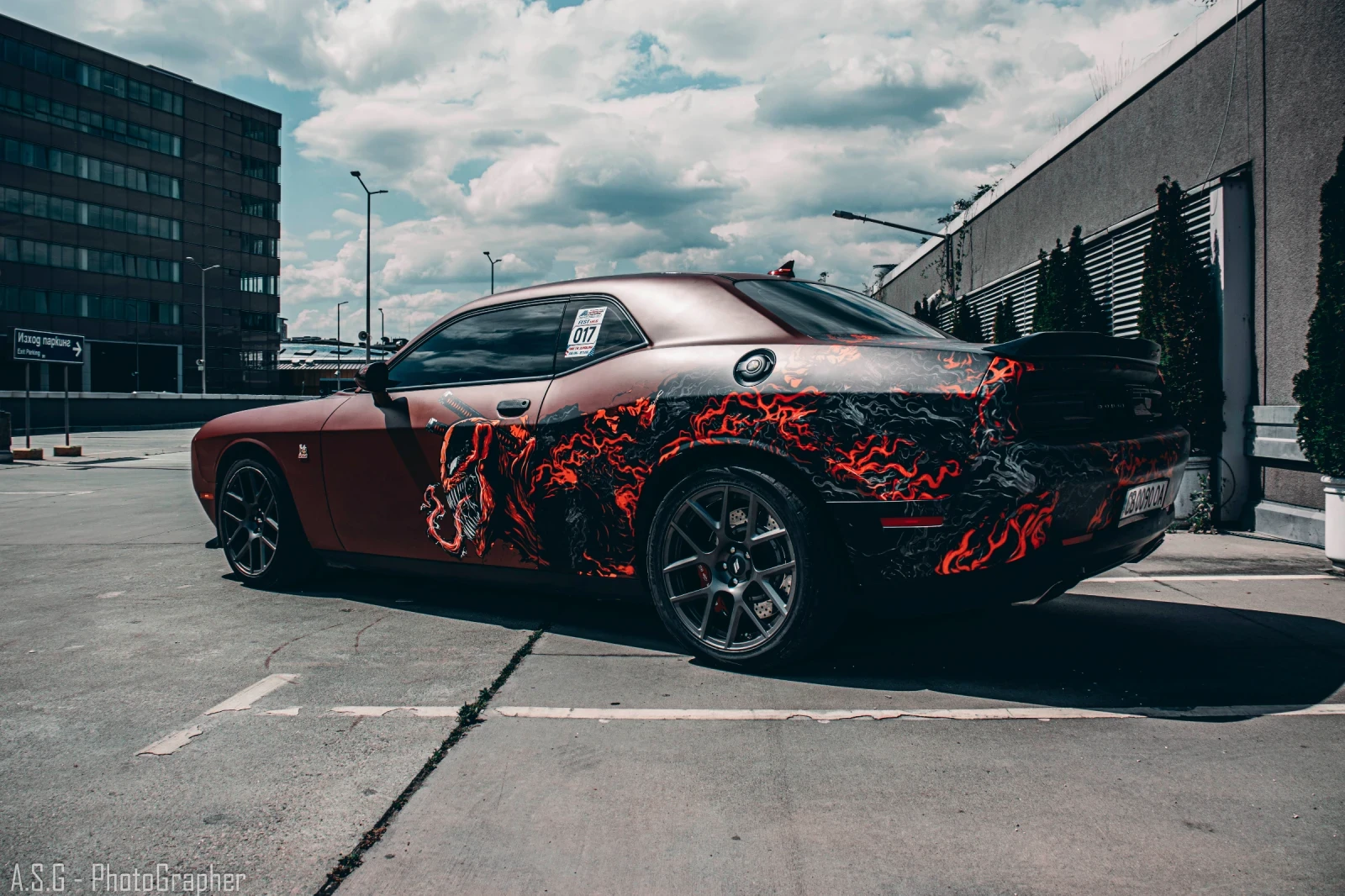 Dodge Challenger 6, 4 Scat Pack Carbon Hood Big Brake, снимка 3 - Автомобили и джипове - 55789943
