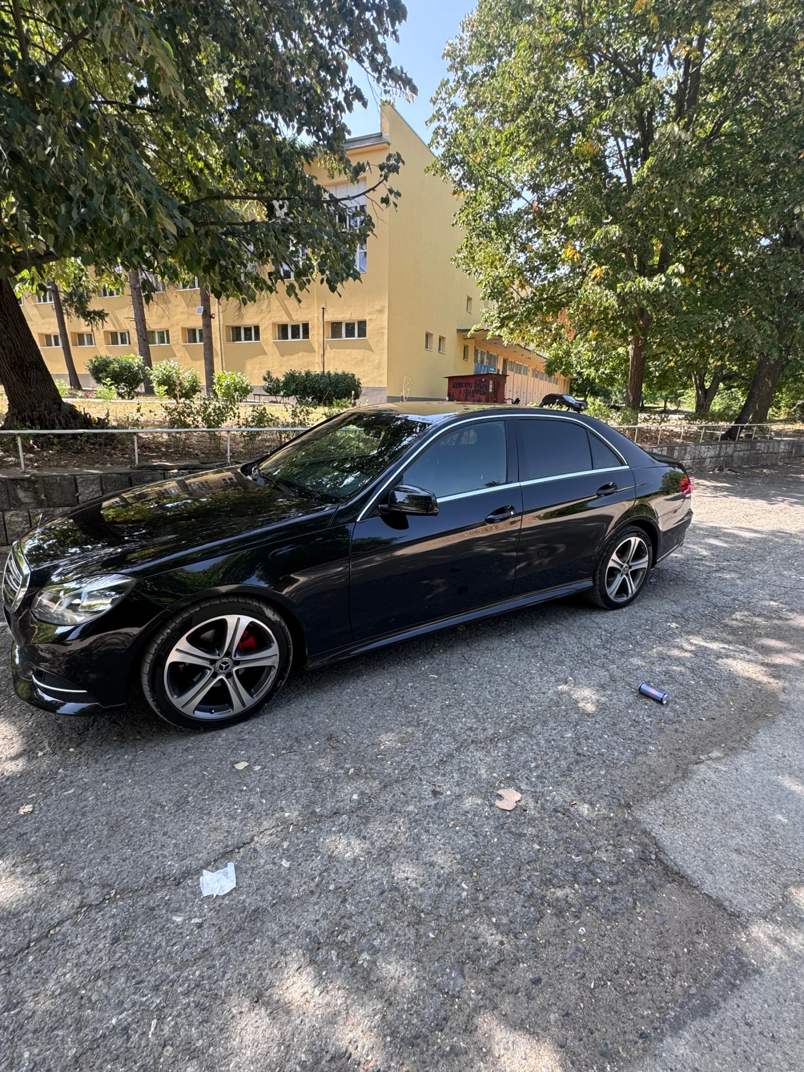 Mercedes-Benz E 200, снимка 4 - Автомобили и джипове - 55875259