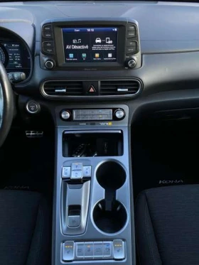 Hyundai Kona ELECTRIC ONE OWNER NO ACCIDENT, снимка 12