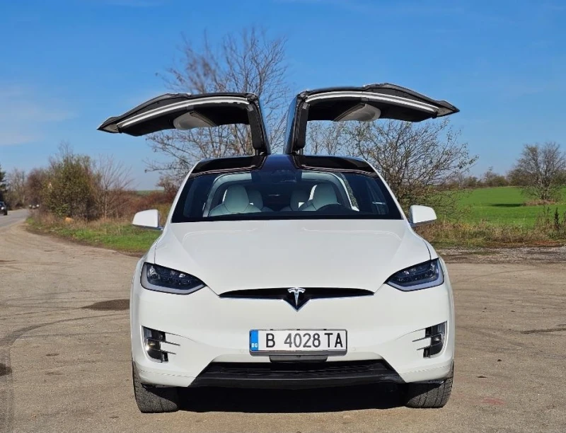 Tesla Model X Лична Кола Много Запазена, снимка 7 - Автомобили и джипове - 52427984