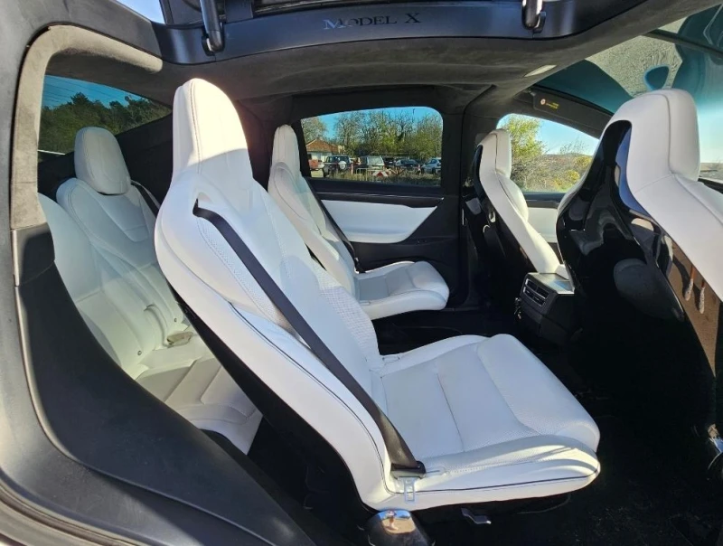 Tesla Model X Лична Кола Много Запазена, снимка 9 - Автомобили и джипове - 52427984