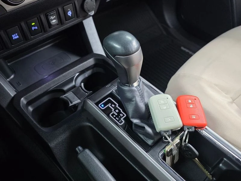Toyota Tacoma 3.5| 278к.с.| ВКЛ.ТЕХНОТЕСТ, снимка 9 - Автомобили и джипове - 55622336