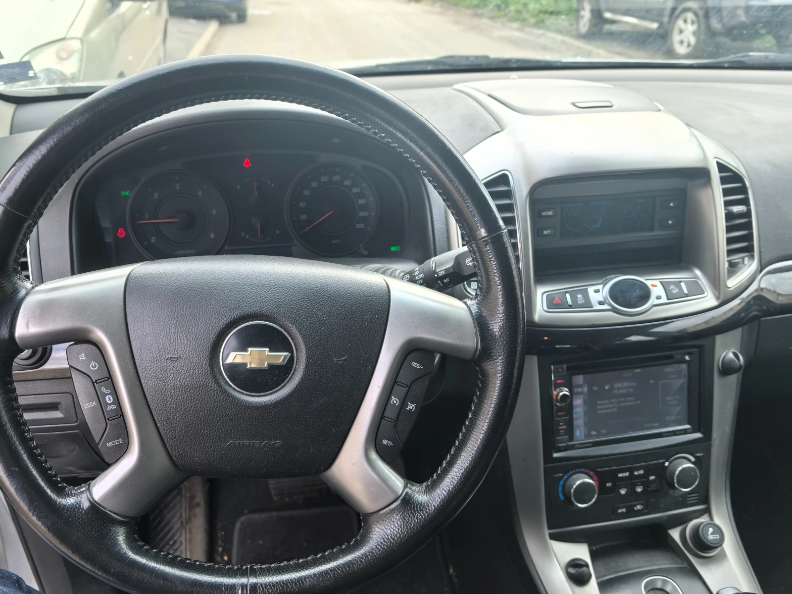 Chevrolet Captiva 2.2 VCDi 16V (163 Hp) - изображение 4