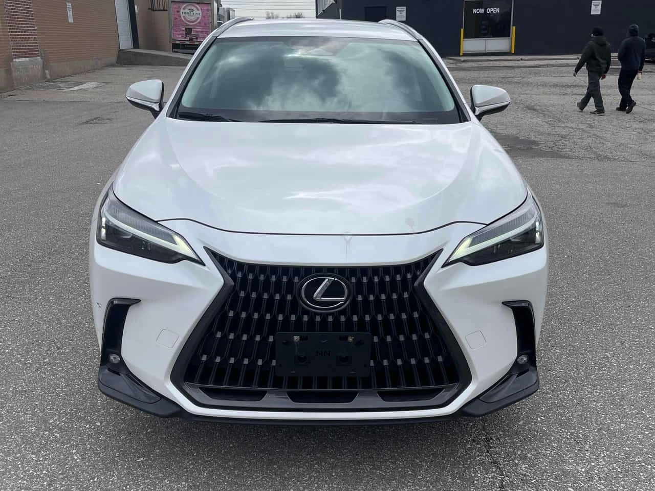 Lexus NX 250/CARFAX/ДВА КЛЮЧА/БЕЗ ИНЦИДЕНТИ, снимка 2 - Автомобили и джипове - 54115884