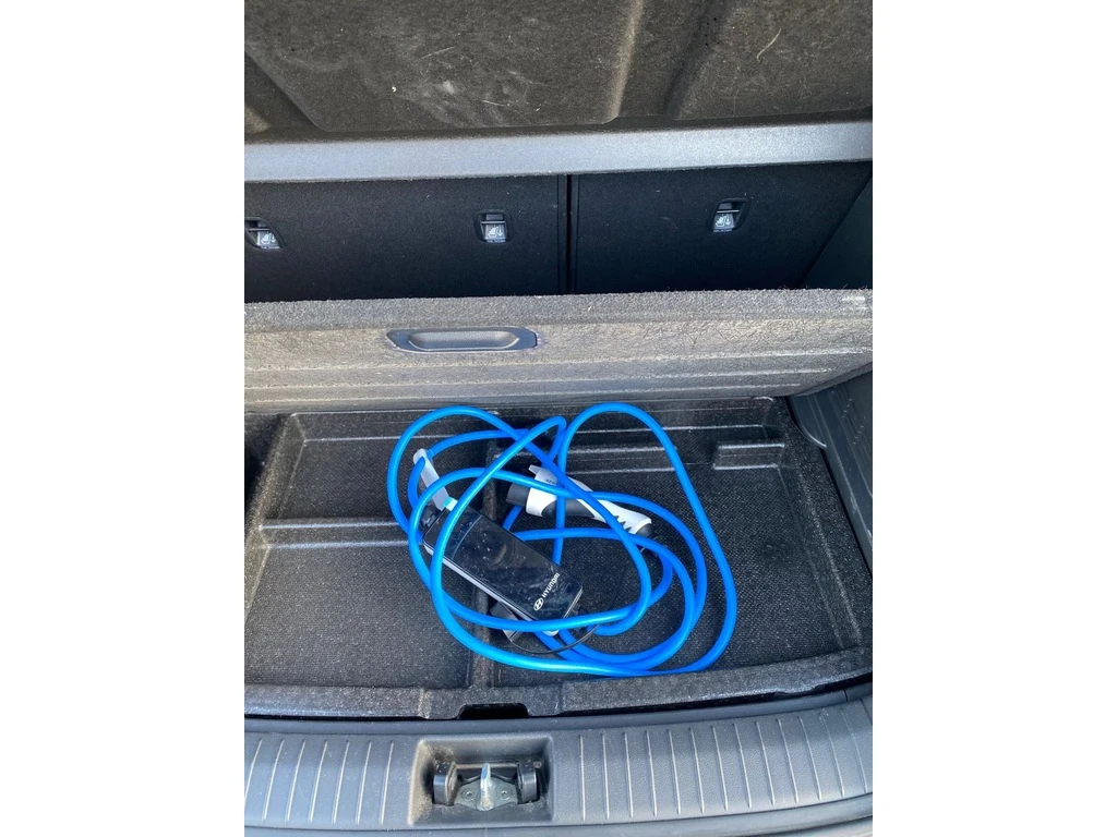 Hyundai Kona ELECTRIC ONE OWNER NO ACCIDENT, снимка 16 - Автомобили и джипове - 54227931