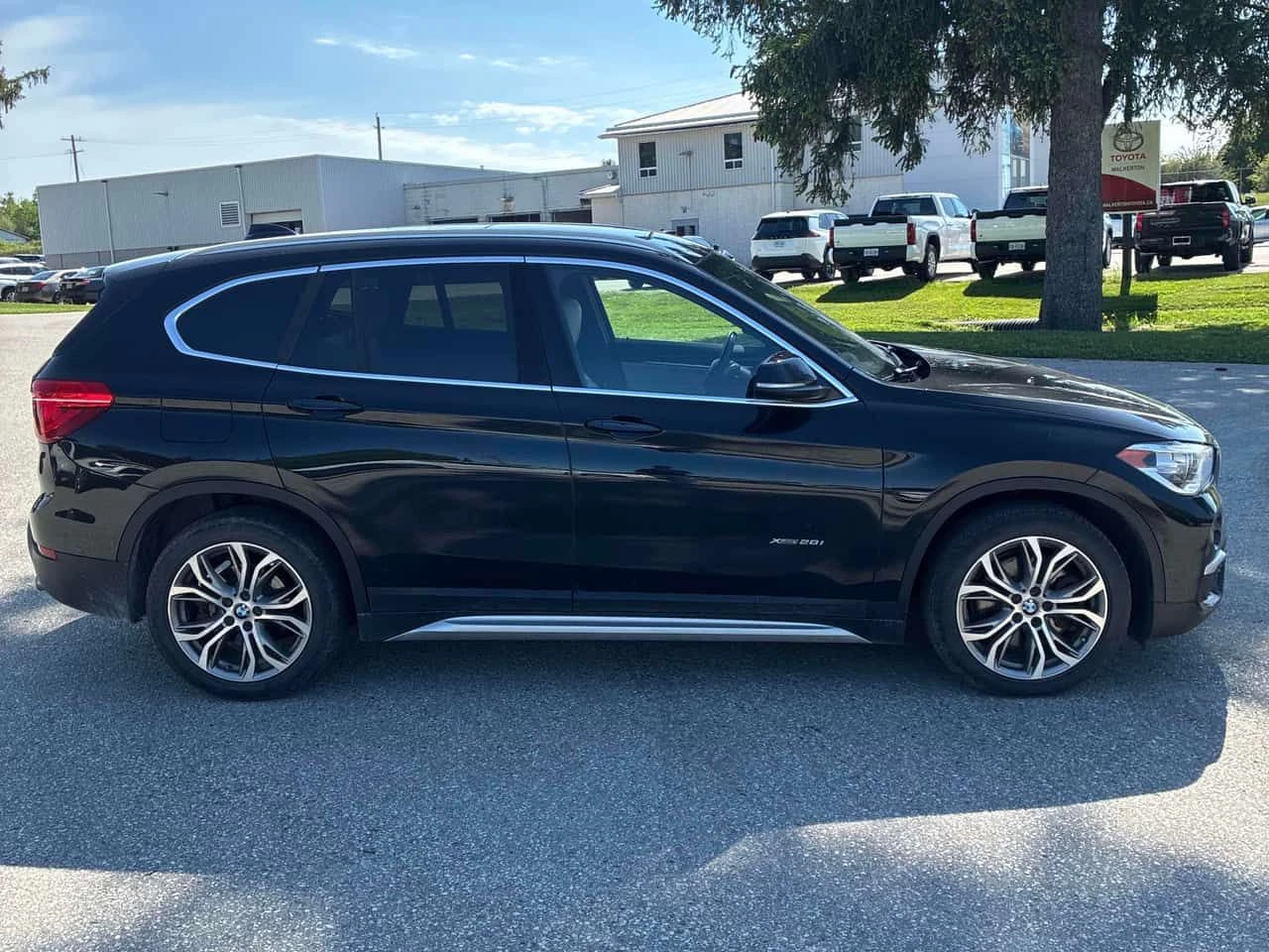 BMW X1 xDrive28i/CARFAX/ФИНАНСИРАНЕ, снимка 3 - Автомобили и джипове - 54694180