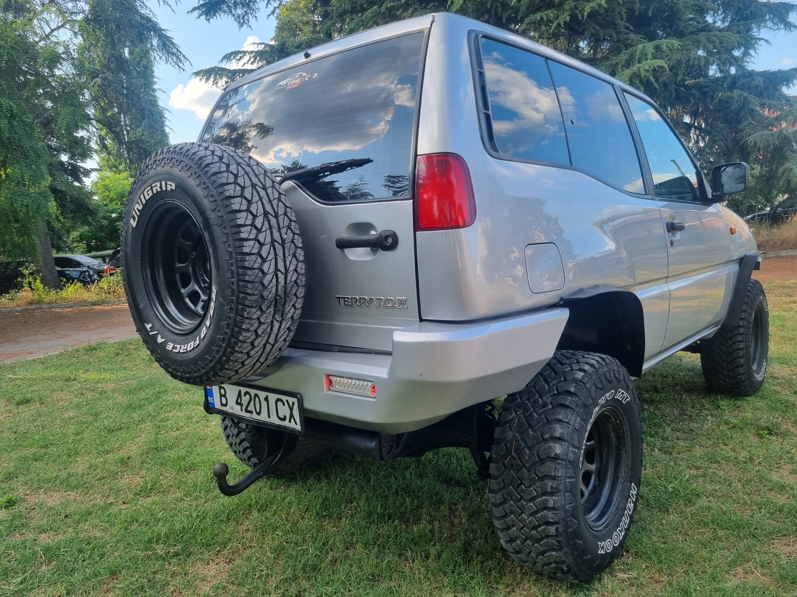 Nissan Terrano, снимка 3 - Автомобили и джипове - 55178289
