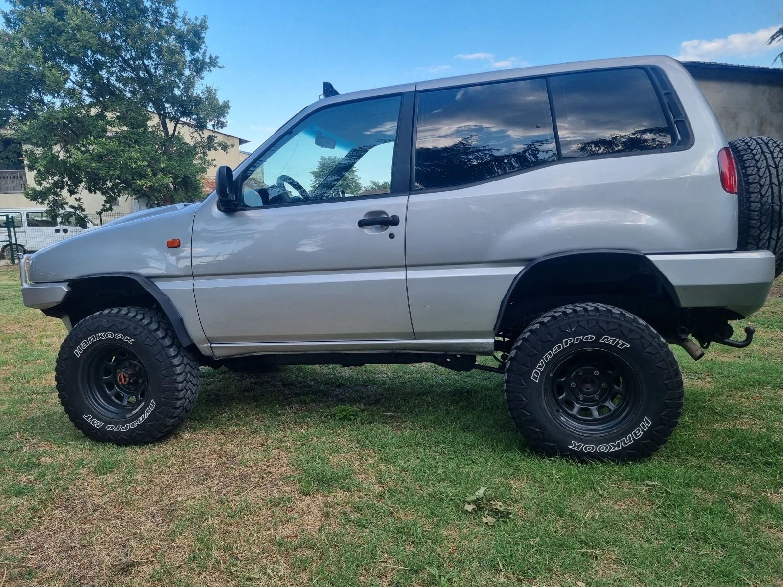 Nissan Terrano, снимка 5 - Автомобили и джипове - 55178289