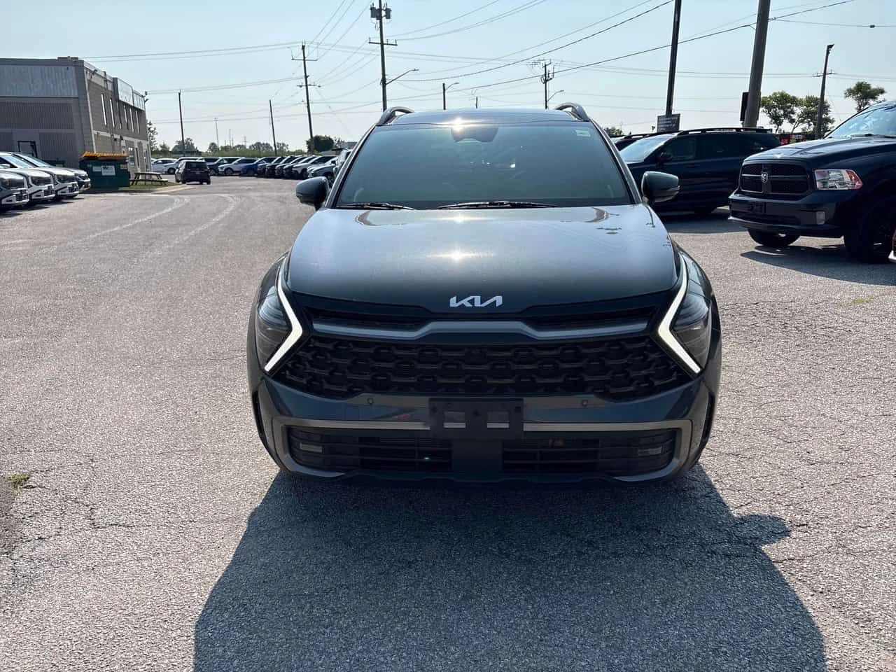 Kia Sportage * X Line Limited AWD w/Green Interior * CARFAX * , снимка 2 - Автомобили и джипове - 55505381