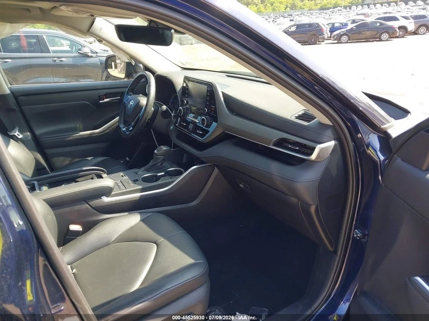 Toyota Highlander Hybrid XLE, снимка 5 - Автомобили и джипове - 55674454
