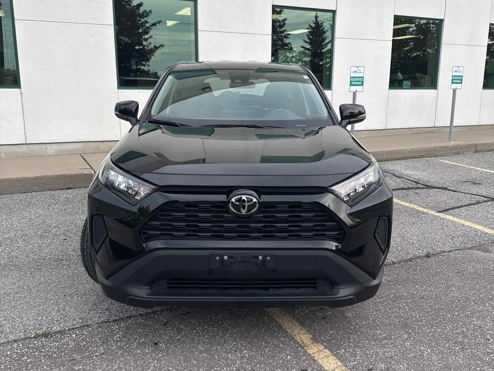 Toyota Rav4  LE / CARFAX / АВТОКРЕДИТ / , снимка 6 - Автомобили и джипове - 55967331