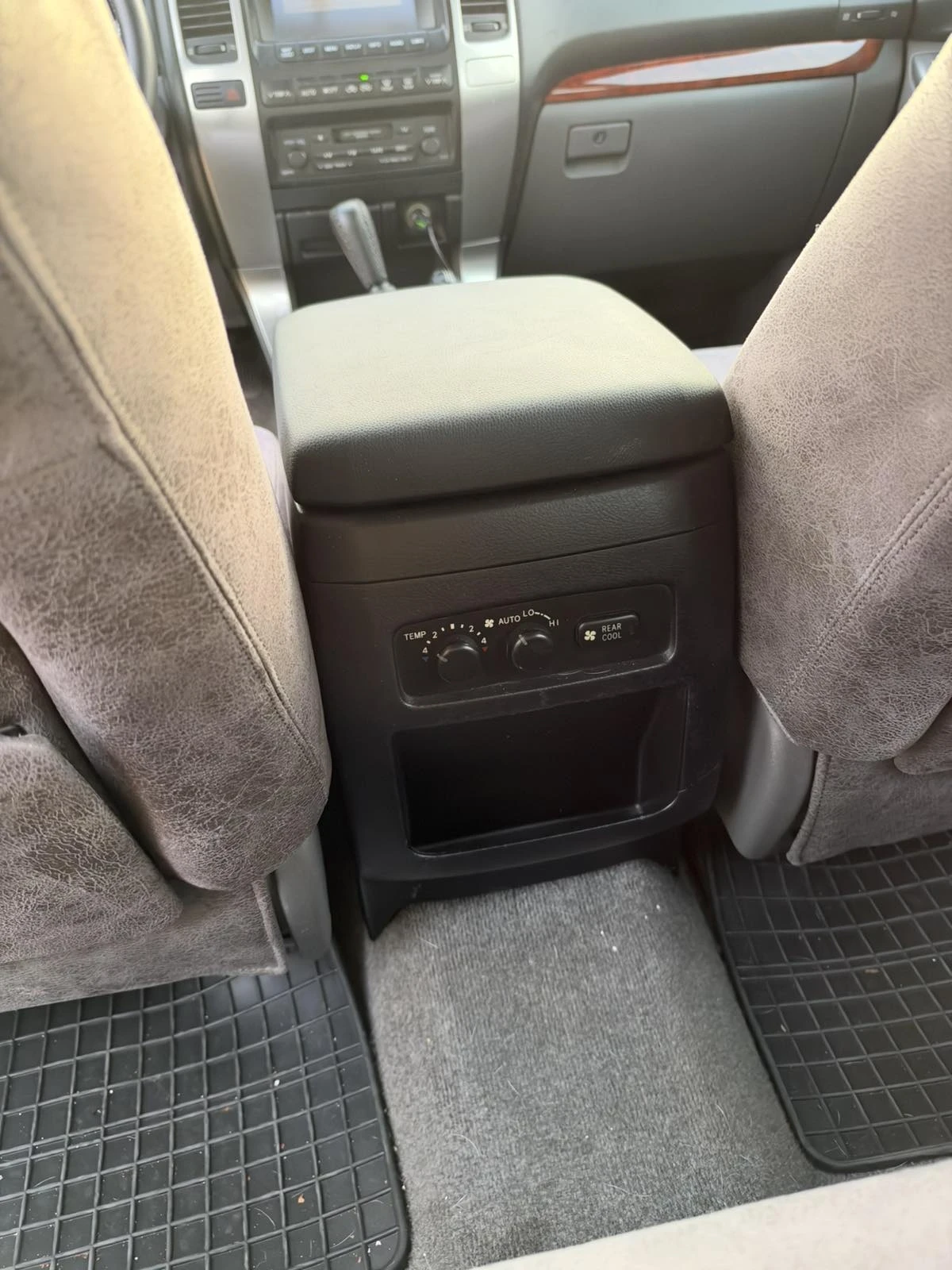 Toyota Land cruiser 120, снимка 13 - Автомобили и джипове - 56227133