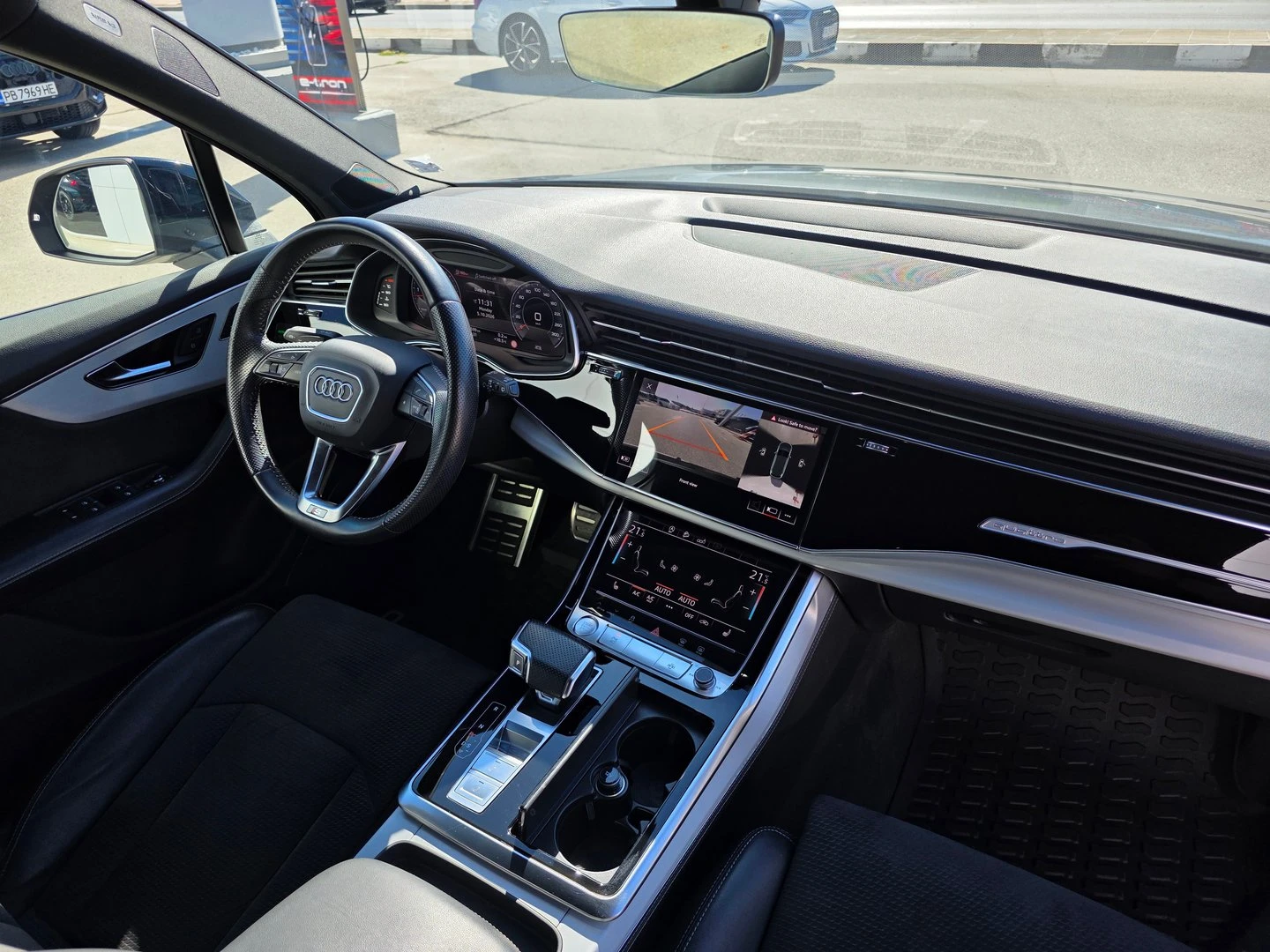 Audi Q7, снимка 13 - Автомобили и джипове - 56420400