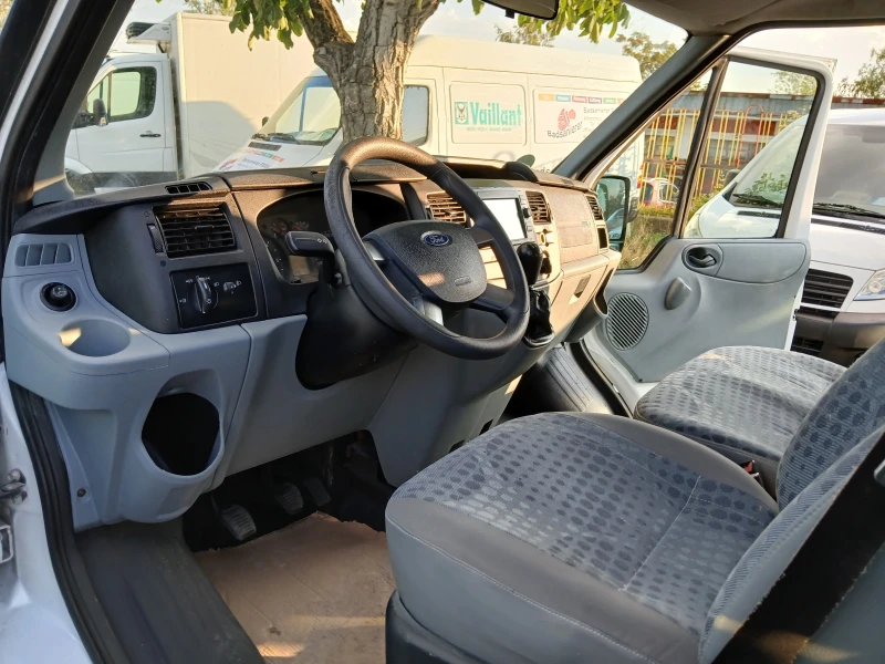 Ford Transit Пътнически 9местен, снимка 11 - Бусове и автобуси - 47885582