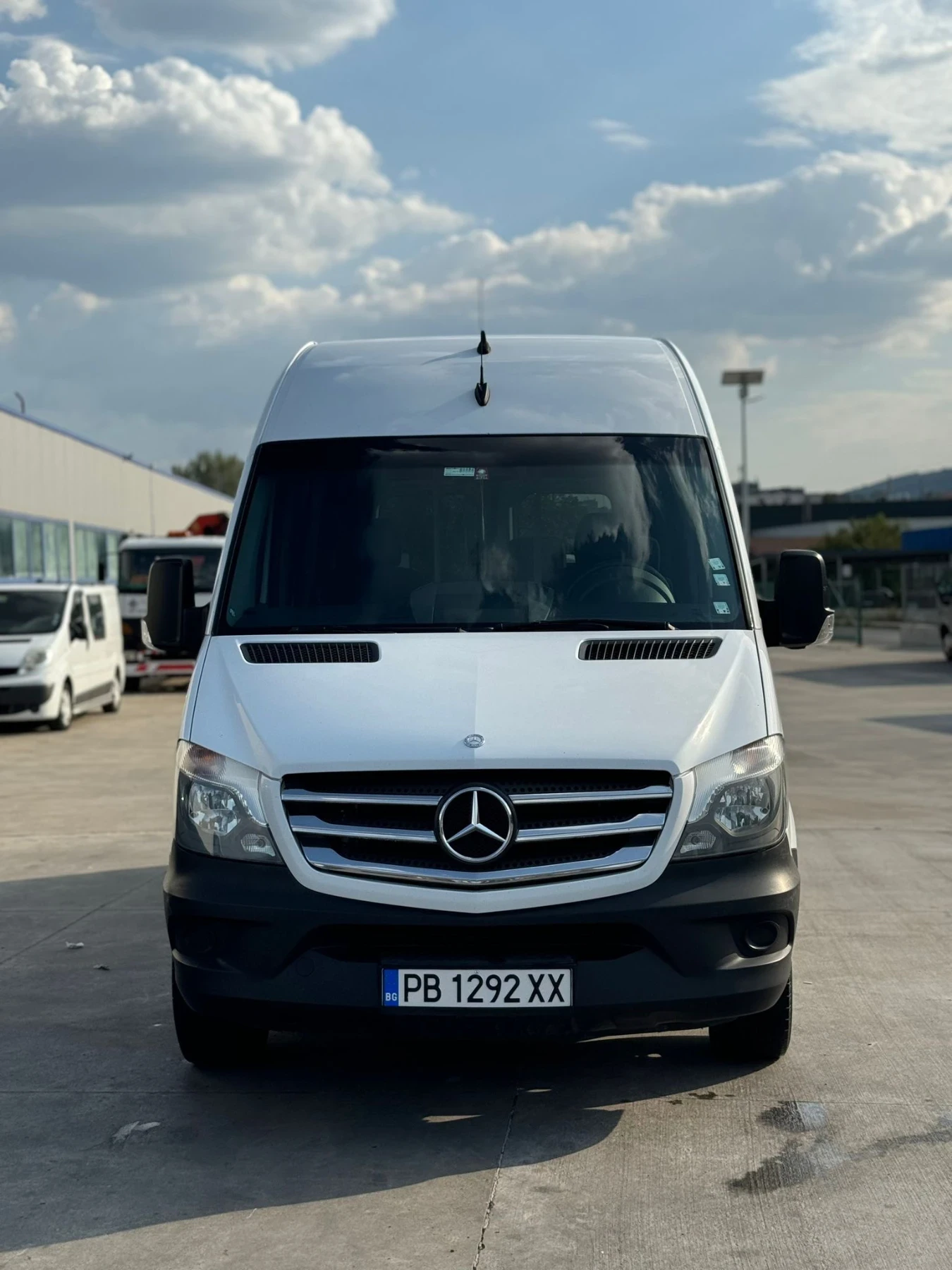 Mercedes-Benz Sprinter 313 CDI/NAVI/WEBASTO/M1 - изображение 2