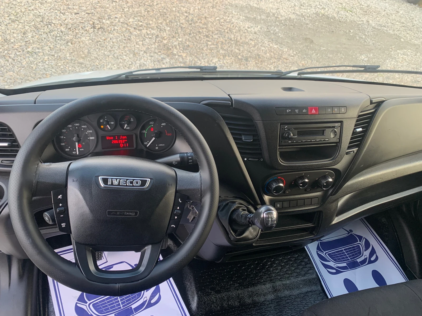 Iveco Daily 35C15 клима Б категория - изображение 5