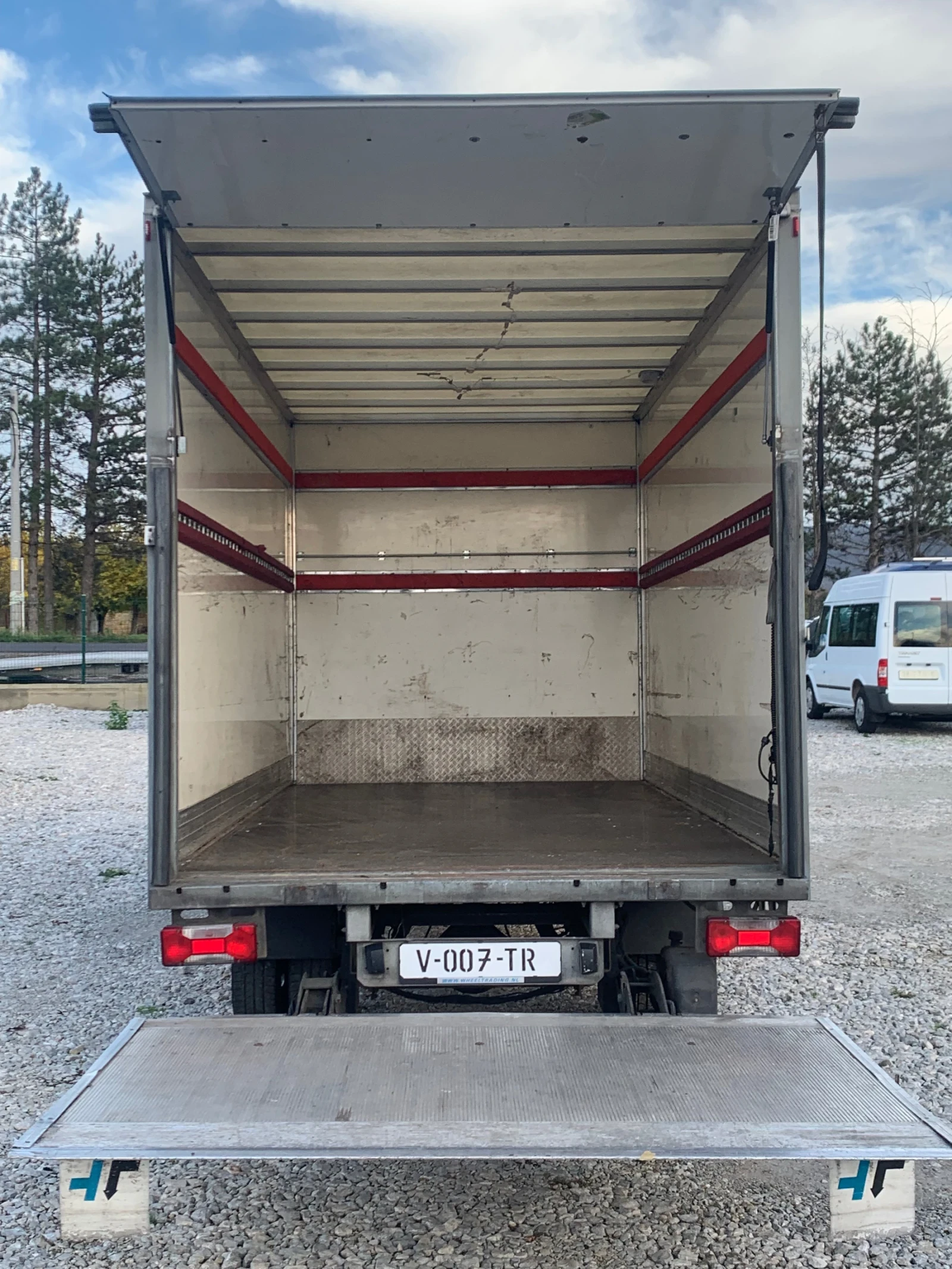 Iveco Daily 35C15 клима Б категория - изображение 4