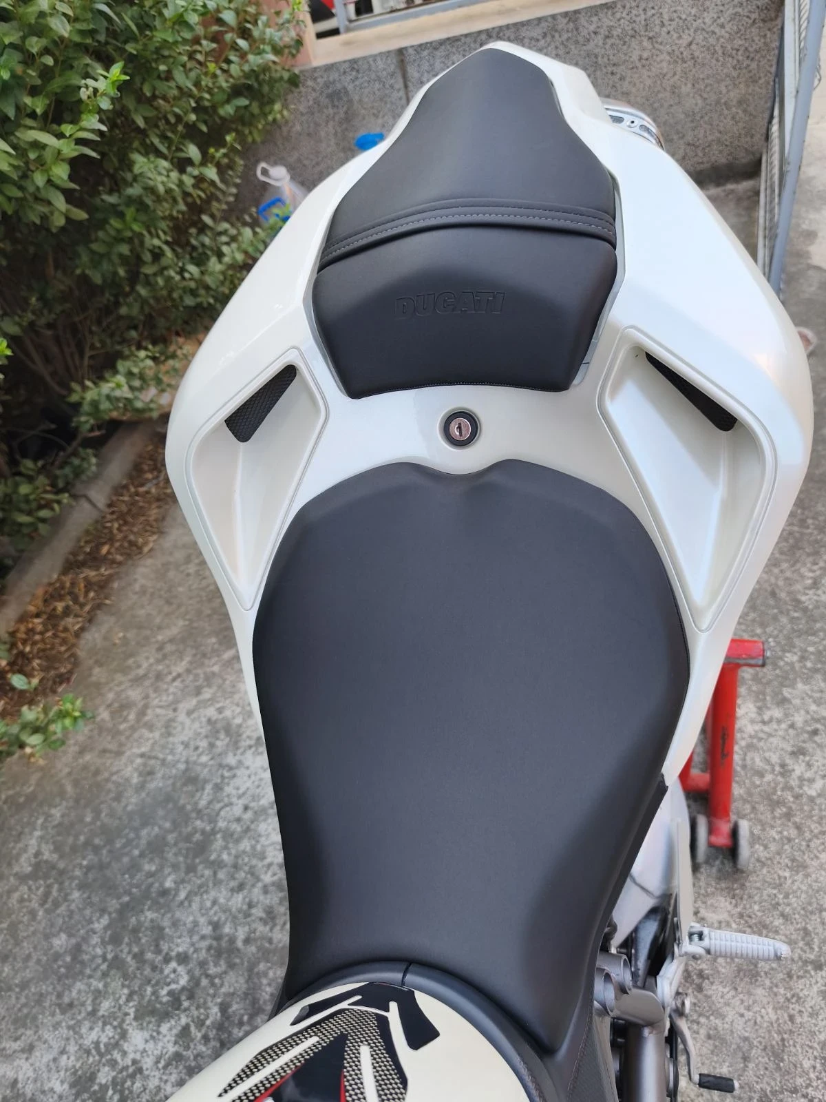 Ducati 848 | Mobile.bg   11